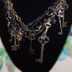 Key necklace